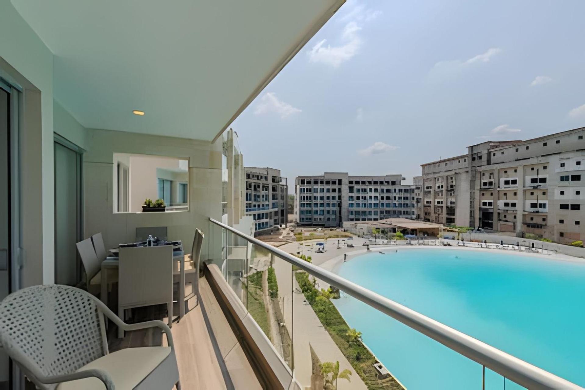 Magico Oasis En Baia Kristal Vista A La Laguna 2br Apartamento Cartagena